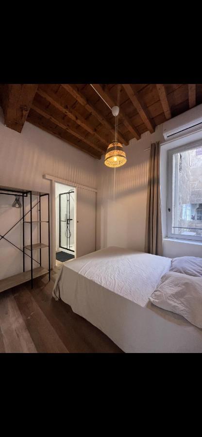 Appartement Centre Historique Arles Luaran gambar